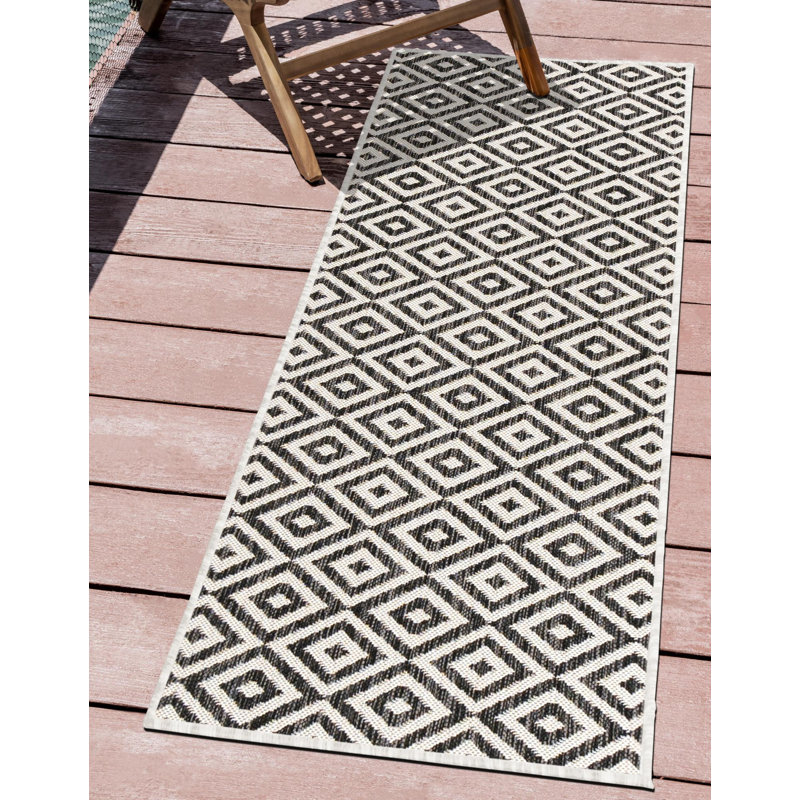 Geometric Indoor / Outdoor Area Rug, Runner 61 x 183cm