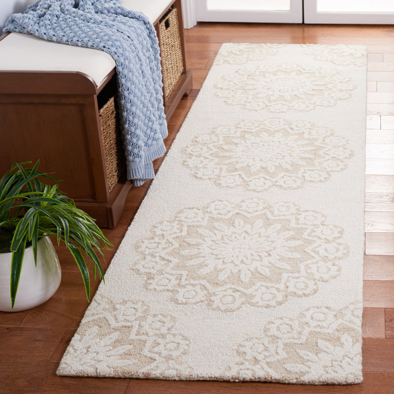 Blossom Hand Tufted Wool And Cotton With Latex Floral Rug, Runner 2'3" x 8'