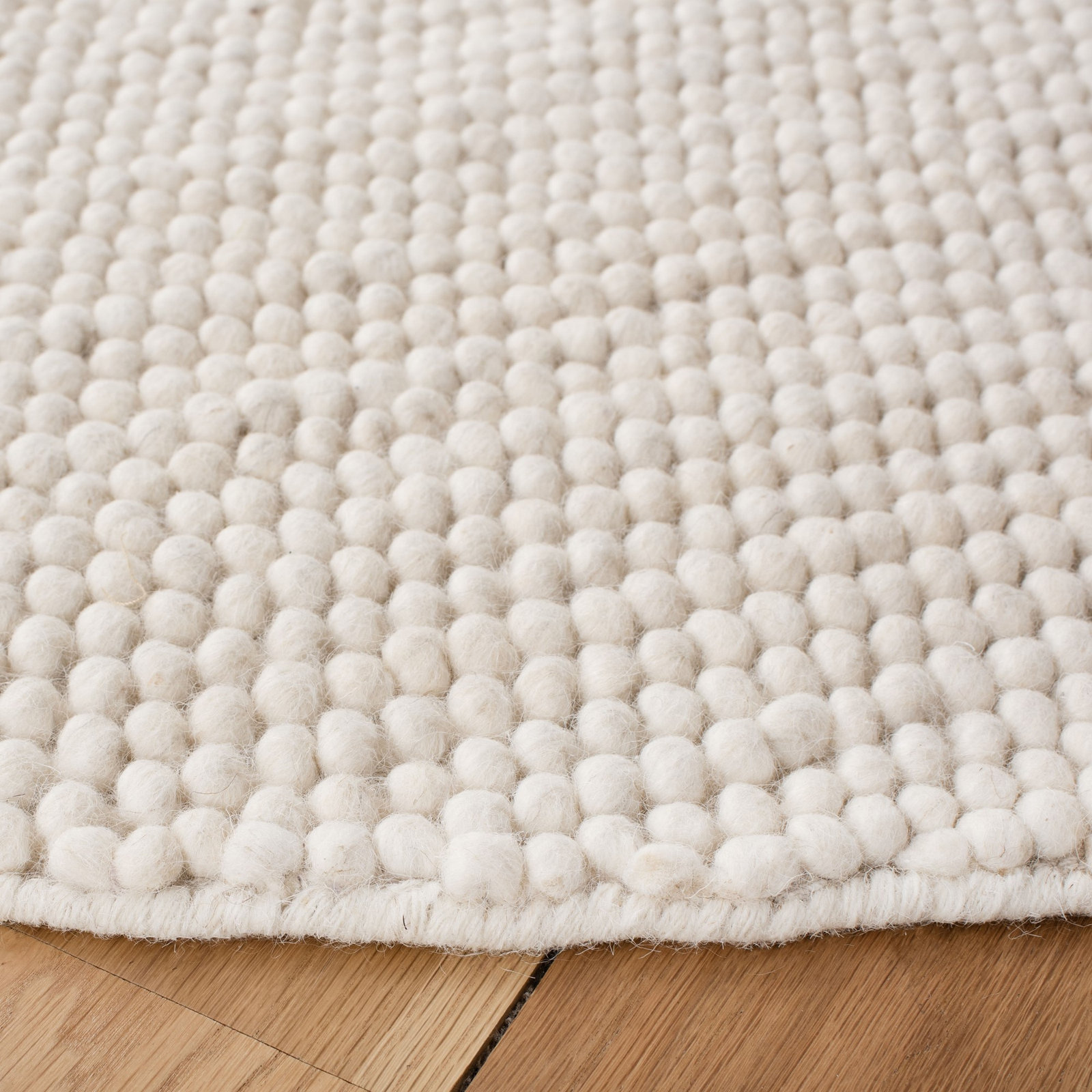 Sitte Ivory Hand-Woven Rug, Round 10'