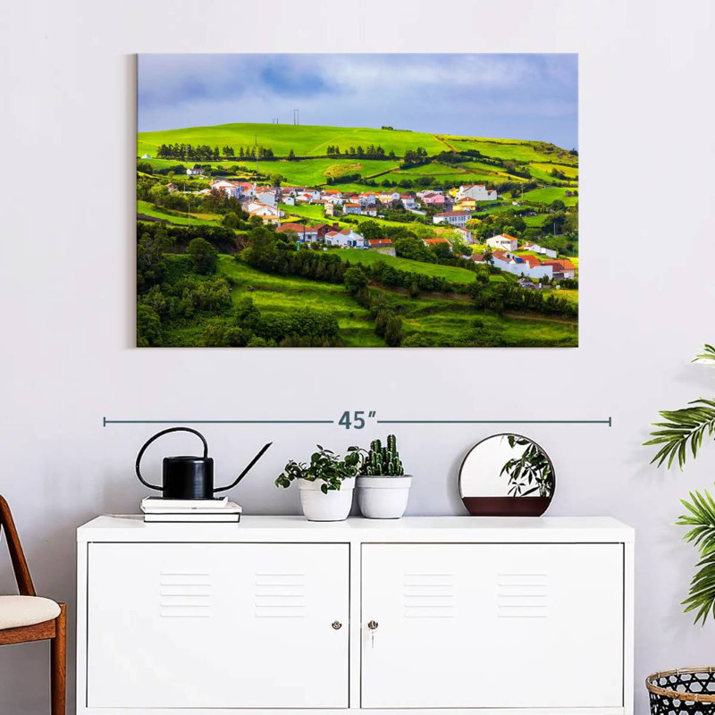 Vue aérienne des Açores, H 26 po x l 39 po