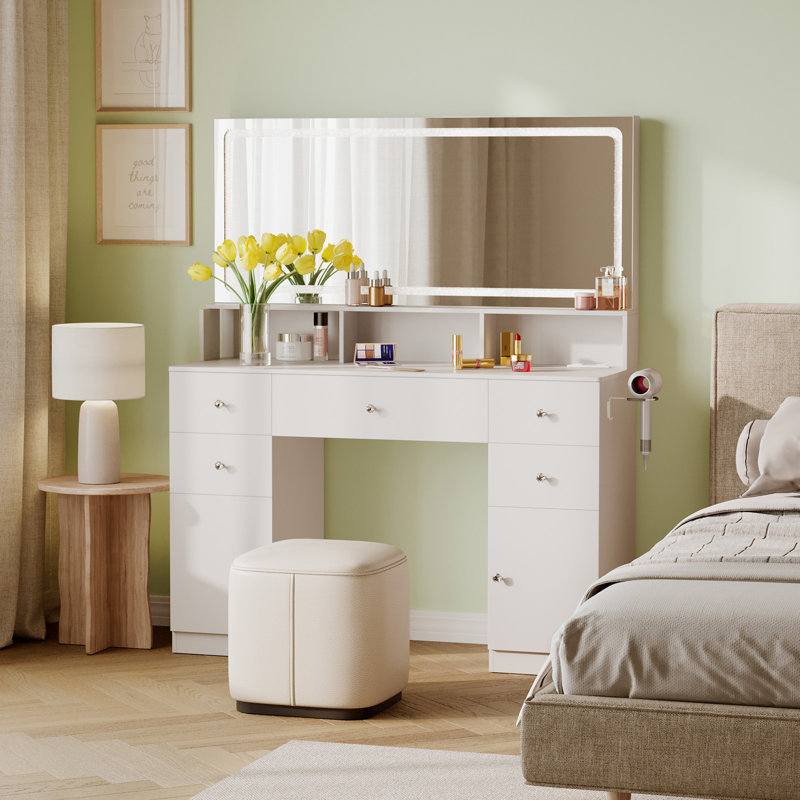Coiffeuse moderne avec éclairage réglable