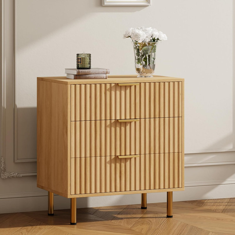 Commode à 3 tiroirs Natural pour chambre à coucher, commode cannelée avec grands tiroirs et pieds robustes dorés, commodes et commodes pour chambre à coucher, salon, chambre d'enfant
