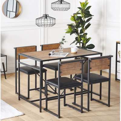 Gerlach 4 - Person Dining Set