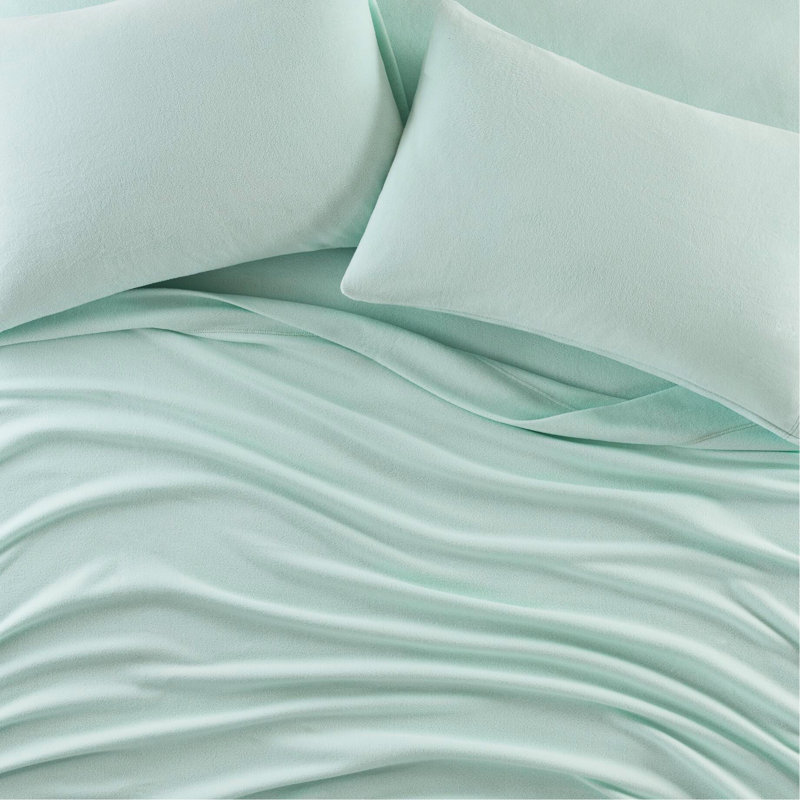 4 Pcs King Sheet , 100% Fleece, Cozy And Ultra - Soft, Pilling, Machine Washable, , With Flat Sheet, Fitted 2 Pillowcases