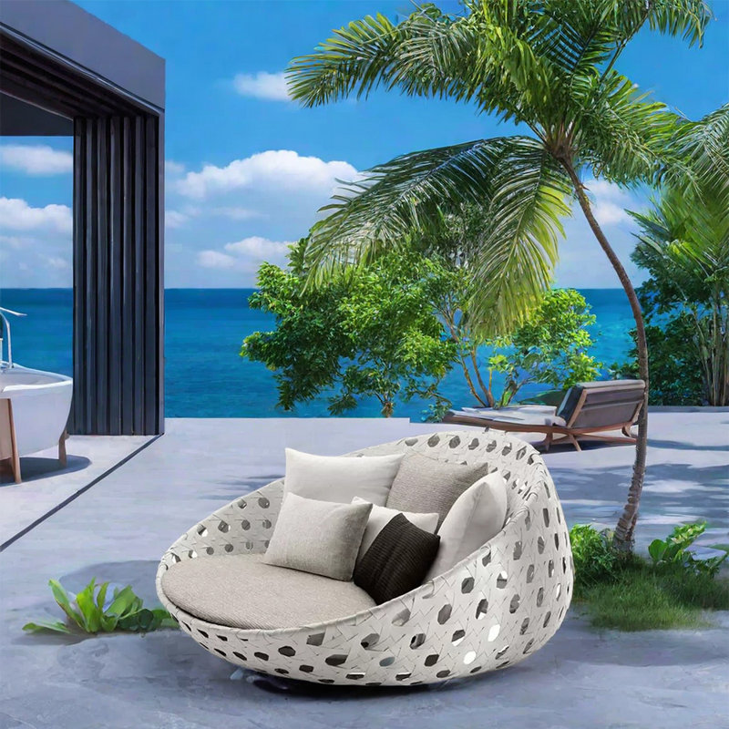Bryannah 47.24'' Wide Circle Wicker Patio Daybed with Cushions
