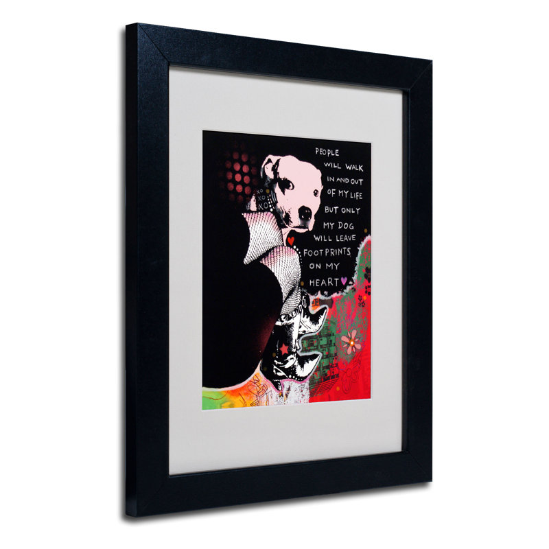 «Girl Best Friend» par Kuhnhenn, impression, H 14 po x l 11 po x P 0,5 po, Cadre noir, Blanc