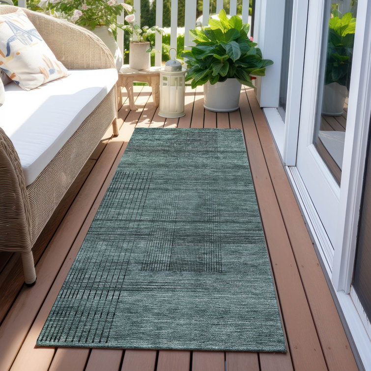 Malchow Washable Striped Indoor / Outdoor Rug