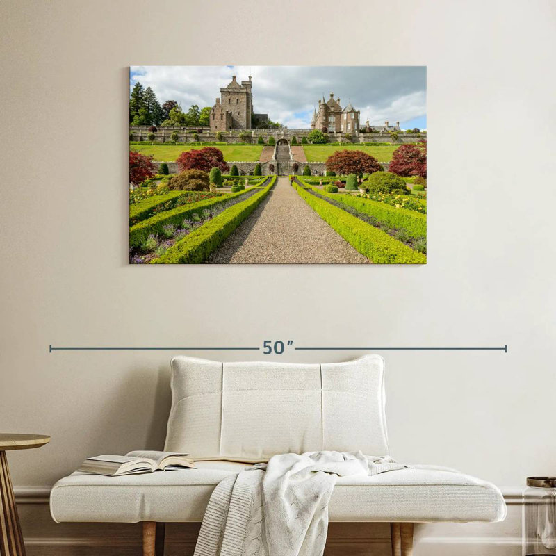 Jardins du château de Drummond, H 26 po x l 39 po
