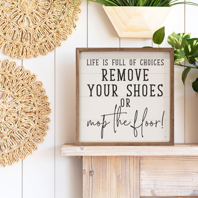 Remove Your Shoes White