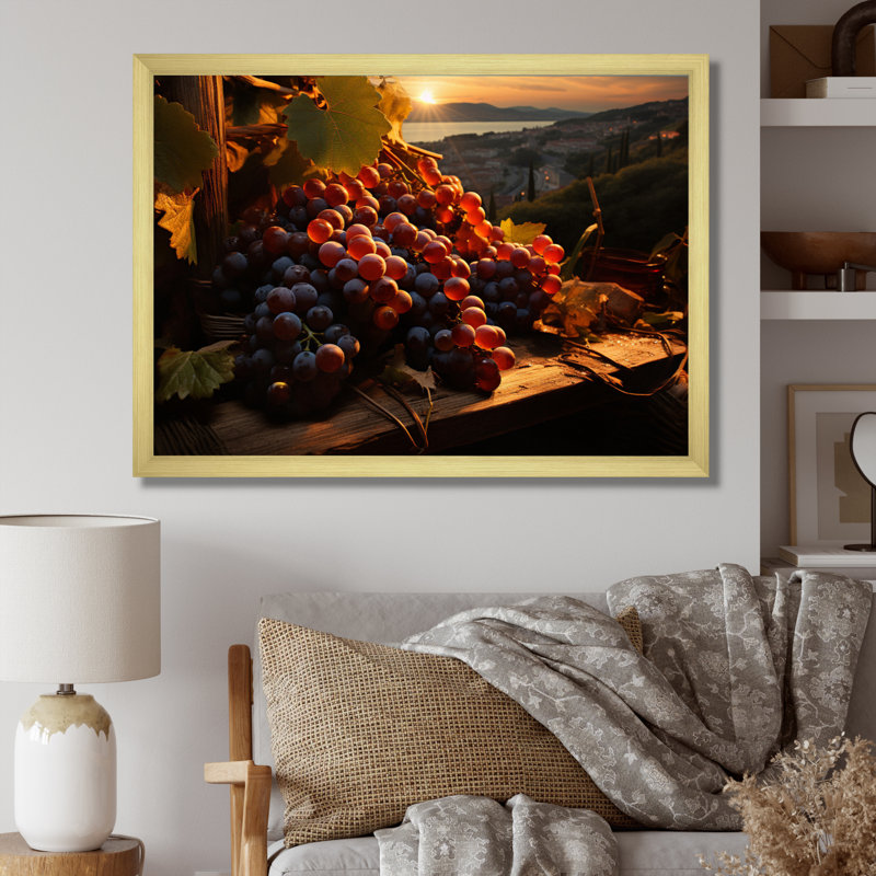 «Vineyard Grapes Harvest Moon Cellars On», reproduction sur toile, H 16 po x l 32 po x P 1 po, Cadre photo doré simple