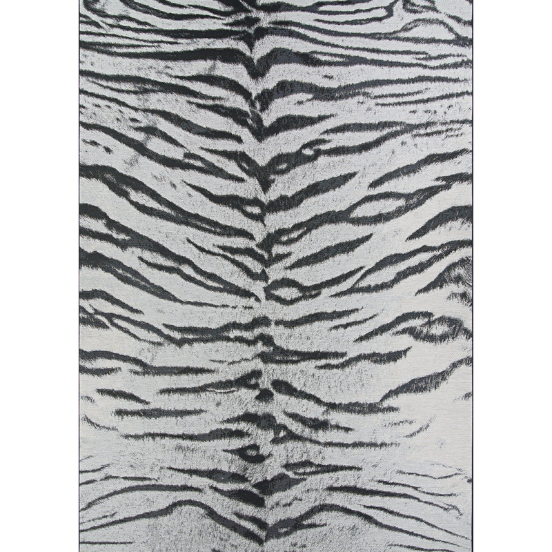 Ehren Animal Print Ivory Flatwoven Indoor Outdoor Area Rug, Rectangle 5'3" x 7'6"