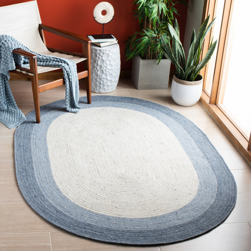 Nowlin Hand Woven Wool/Cotton Rug in Ivory, Oval 5' x 7'