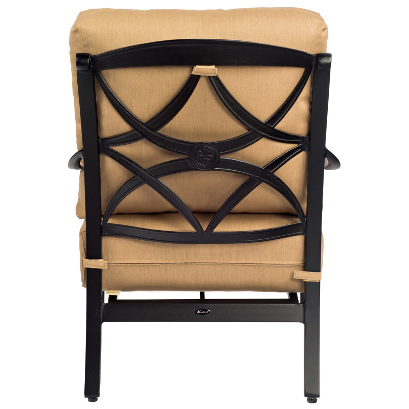 Wiltshire Aluminum Outdoor Lounge Chair, Sesame, Chestnut Brown