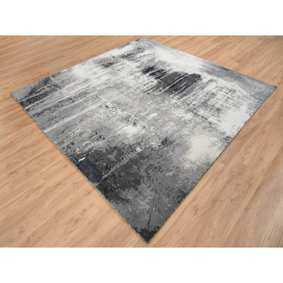 Tapis oriental carré en laine et soie ivoire 8 pi 1 po x 8 pi 1 po AEEAB488051A453AA85BCF3A5D34E814