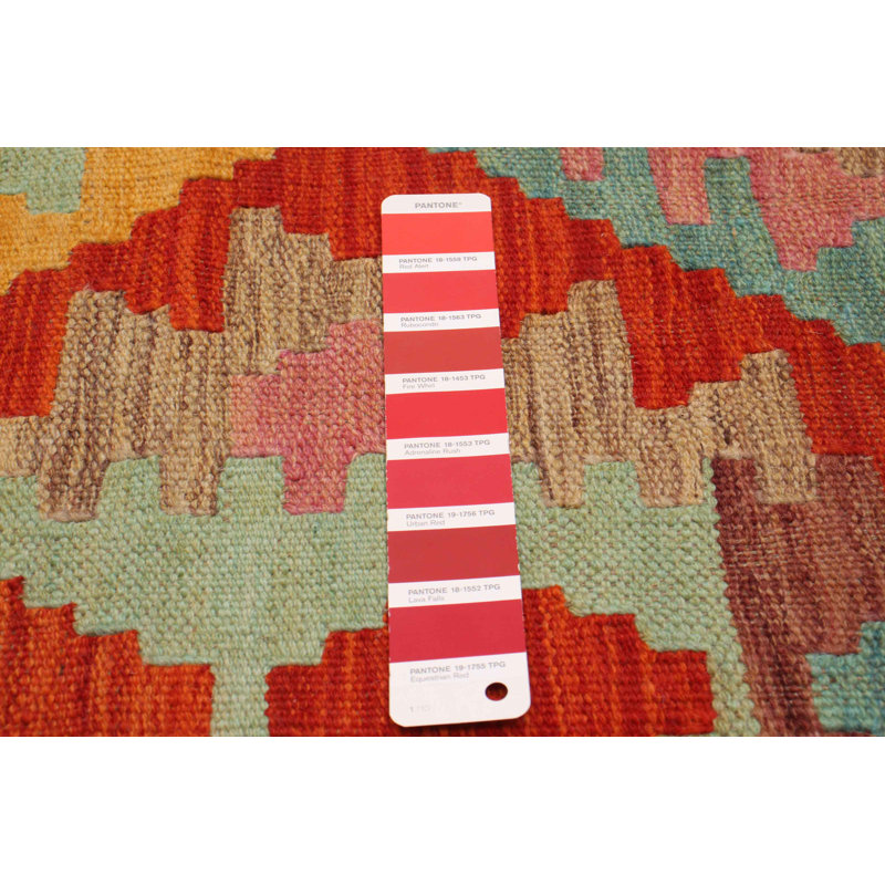 Tapis rouge unique 4 pi 9 po x 6 pi 6 po One-of-a-Kind
