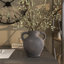 Vase de table en céramique Calila fait à la main avec finition texturée et poignées