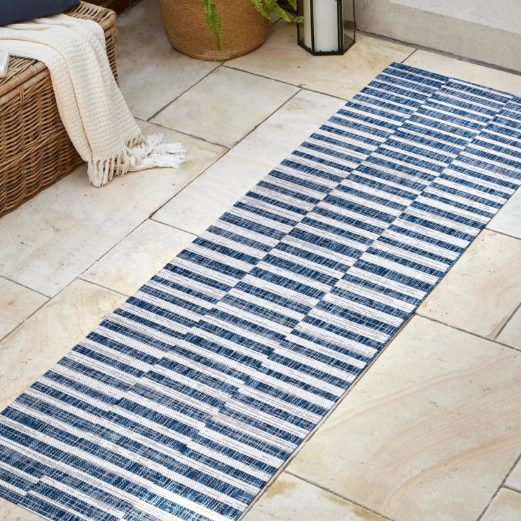 Anite Modern Offset Stripe Blue/Ivory Indoor/Outdoor Rug
