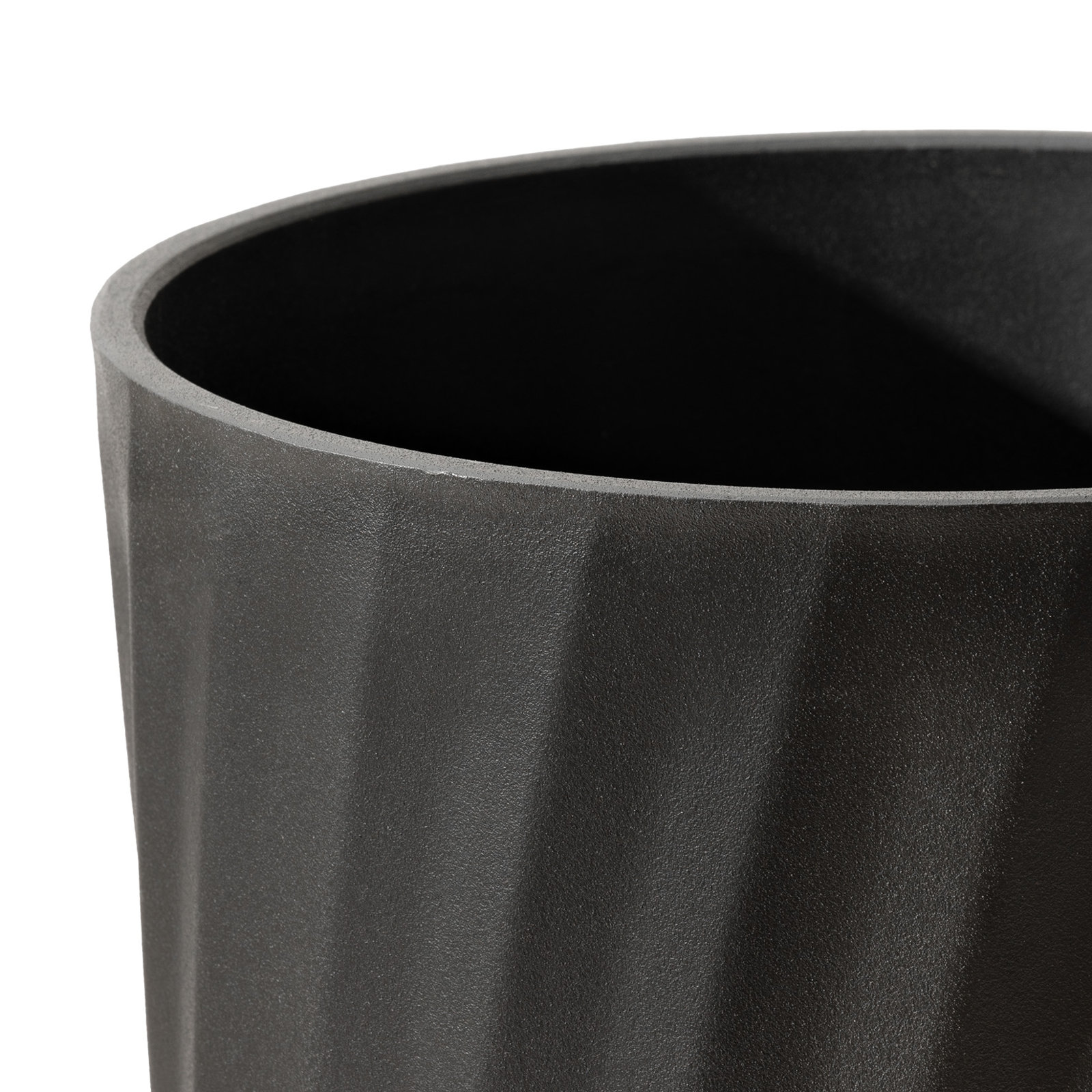 Boynton 14" Pot Planter, Black, 2