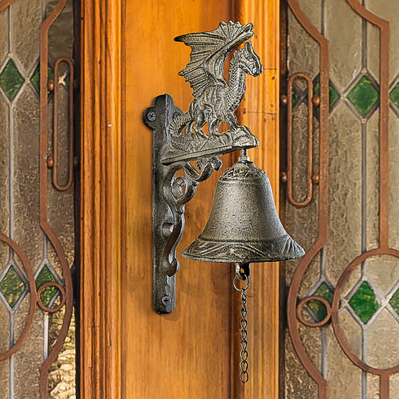Cloche suspendue en fer de style gothique Dragon of Murdock Manor