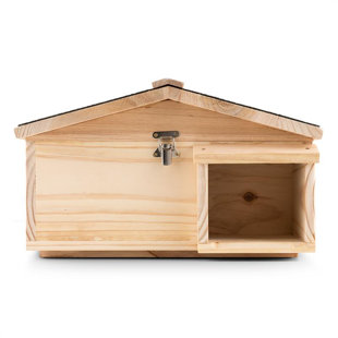 Weather Resistant Small Animal Hutch