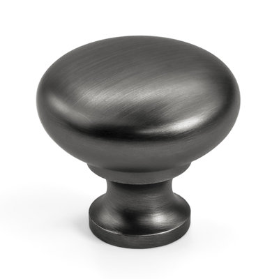 Classic Collection 1 1/4" Diameter Round Knob