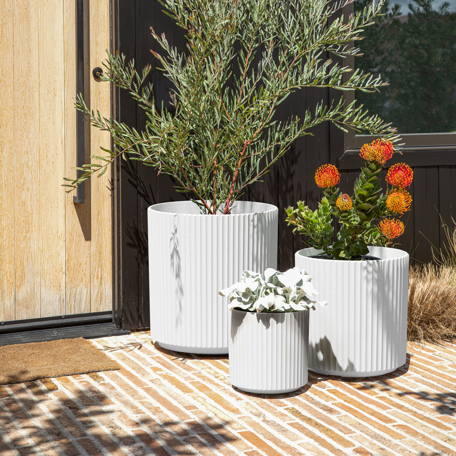 Demi Series 19" Pot Planter, White