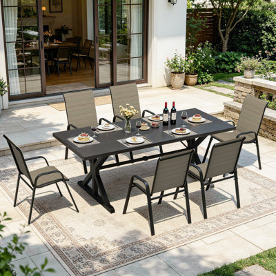 Table de salle à manger rectangulaire en acier thermolaqué 78ʺ x 35ʺ avec 6 chaises en fer galvanisé