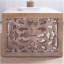Table basse 47,2 po en bois sculpté rustique - aspect fait à la main avec panneaux latéraux ornés, finition naturelle-613594875