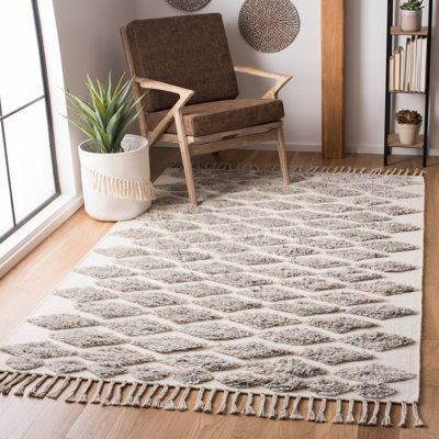 Powell Hand Woven Wool Geometric Rug