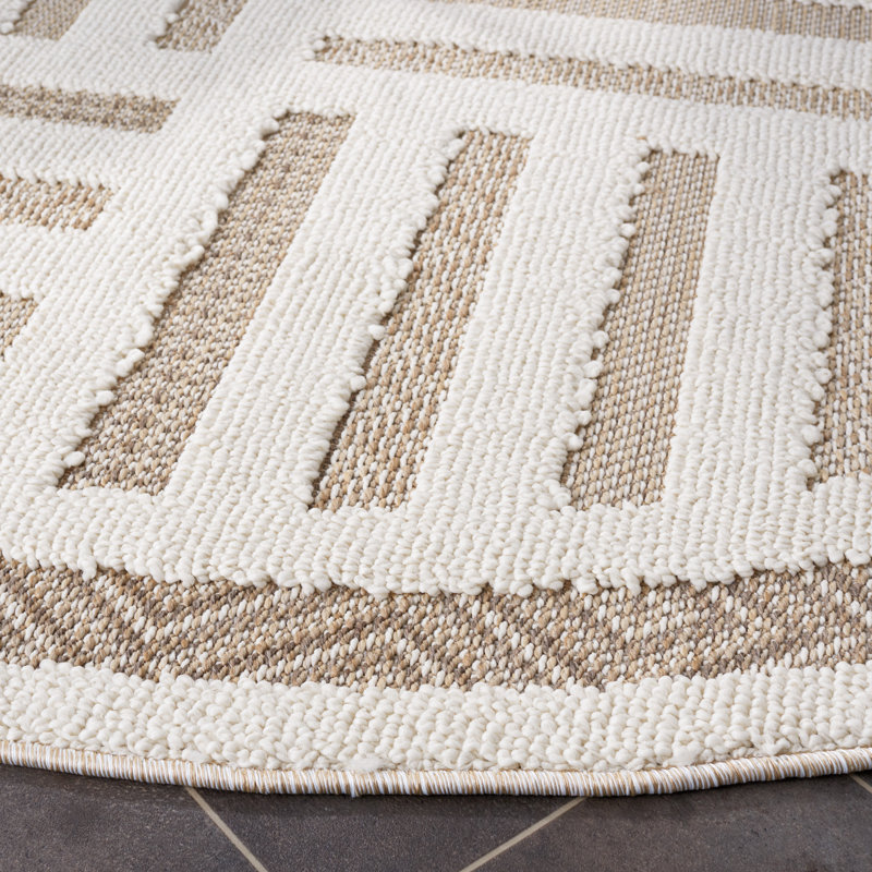 Daevon Performance Geometric Rug, Round 6'7"
