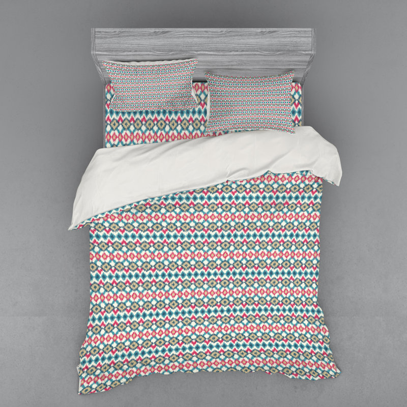 Eclectic Polyester Geometric Shapes Duvet Cover, Queen Duvet Cover + 3 Additional Pieces