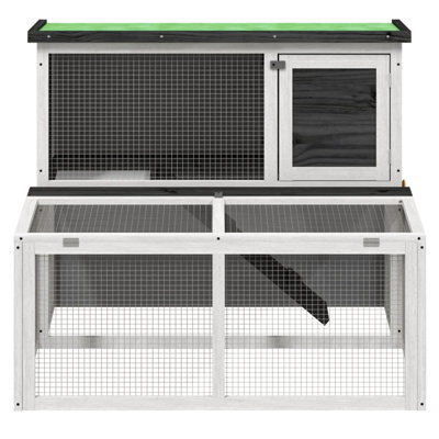 Cummington Small Animal Hutch