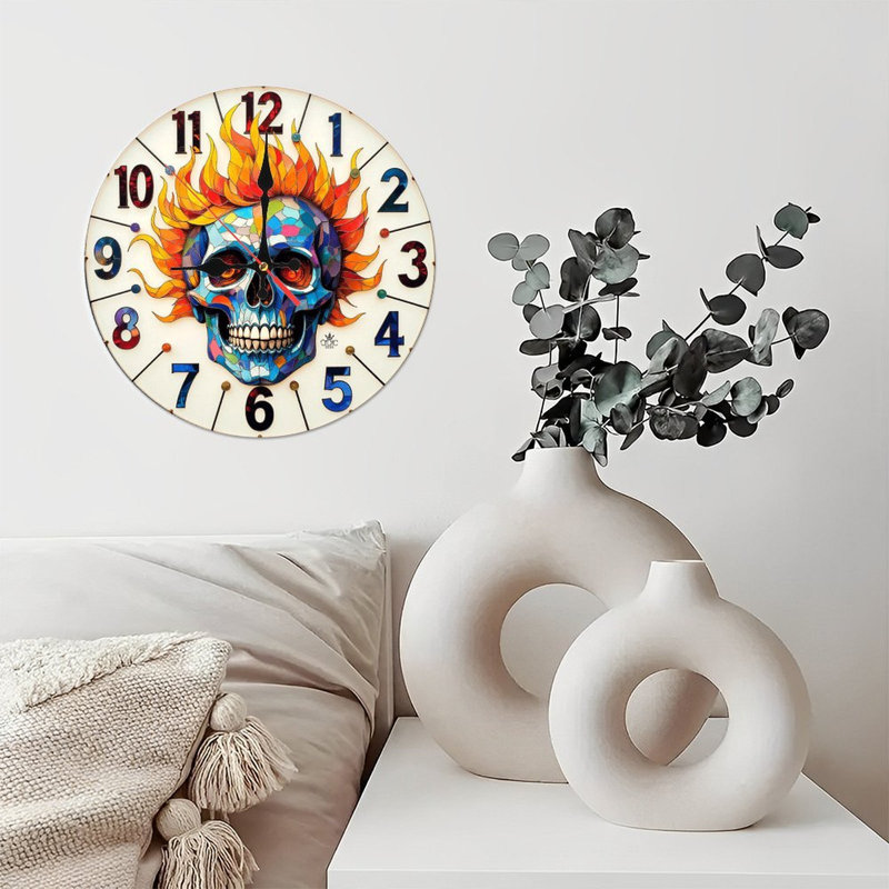 Horloge murale colorée avec motif soleil
