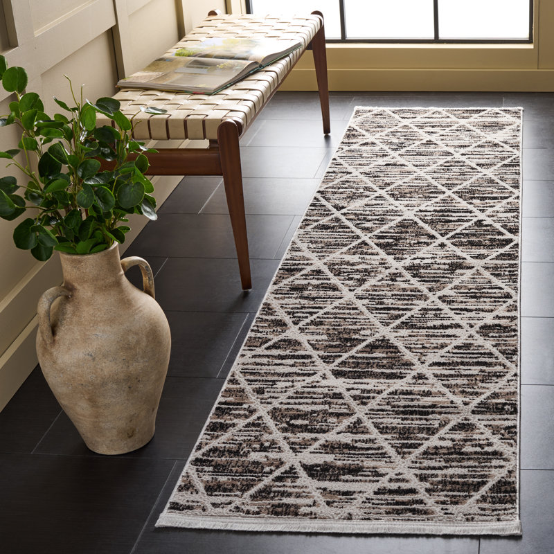 Mila 240 Performance Geometric Rug, Runner 2'2" x 8'