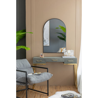 Miroir en fer