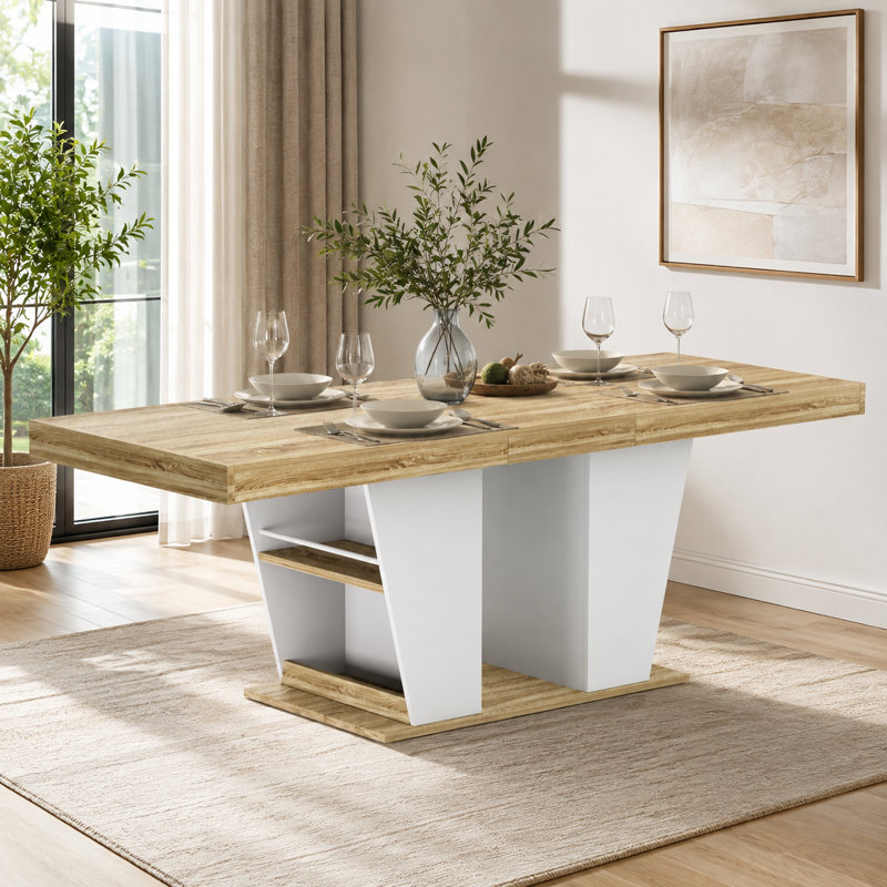 Une table de salle à manger extensible rustique en bois blanc avec un design médiéval-moderne, avec des tablettes de rangement double-face, pouvant accueillir 8 à 10 personnes