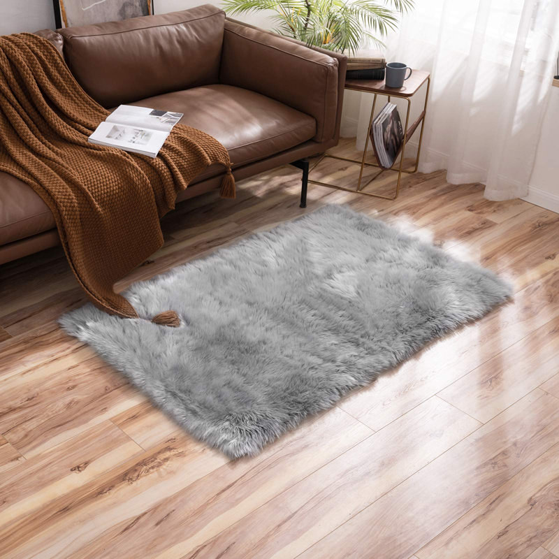 Kellor Washable Silver Gray Fluffy Faux Sheepskin Fur Shag Area Rug, Rectangle 3' x 4'