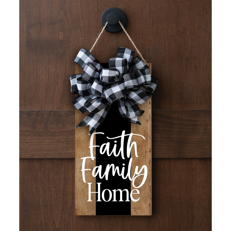 Plaque en bois Faith Family Home 13,625 po x 6,75 po