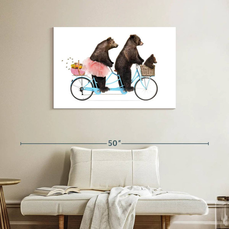 Trois ours à vélo, H 26 po x l 39 po