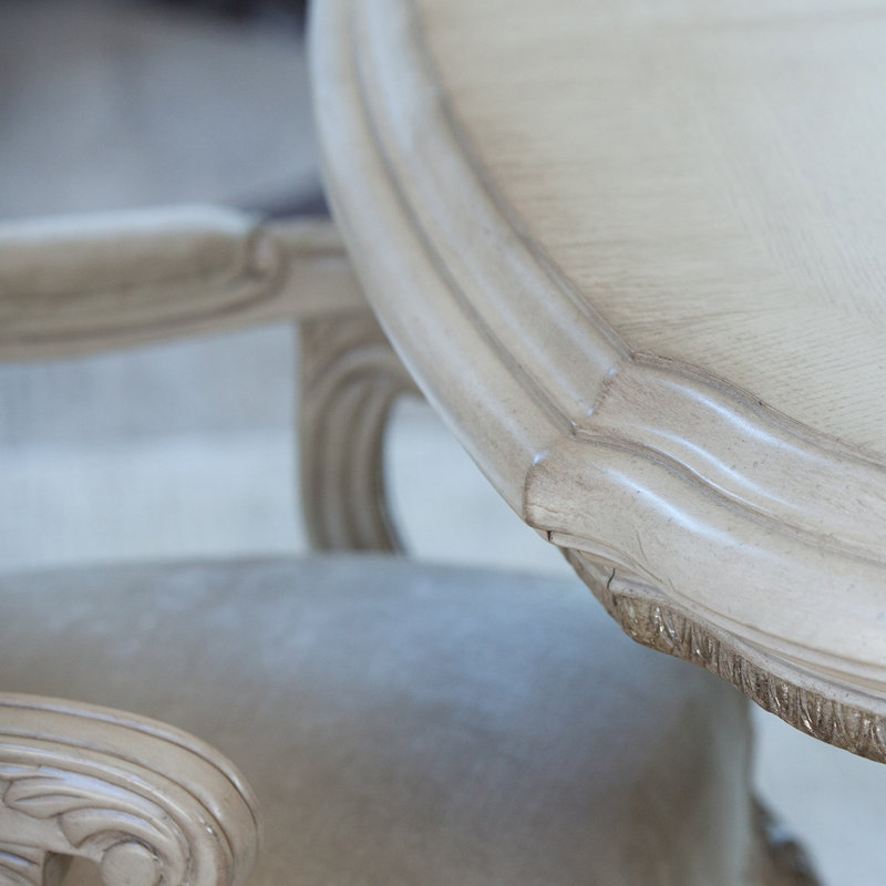 Platine De Royale Champagne Dining Table, Champagne