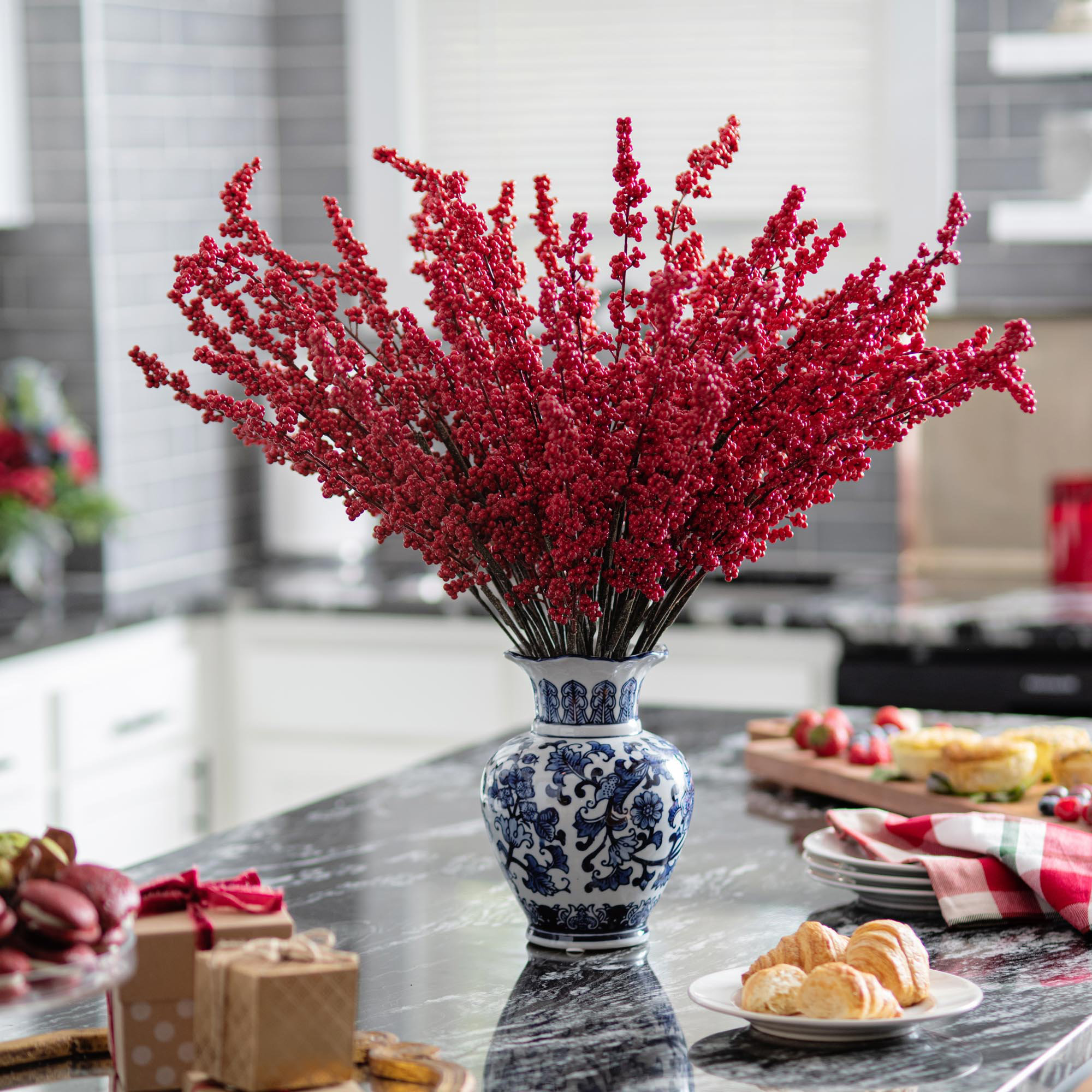 Berry Spray (Set of 3) The Holiday Aisle Flower Color: Red