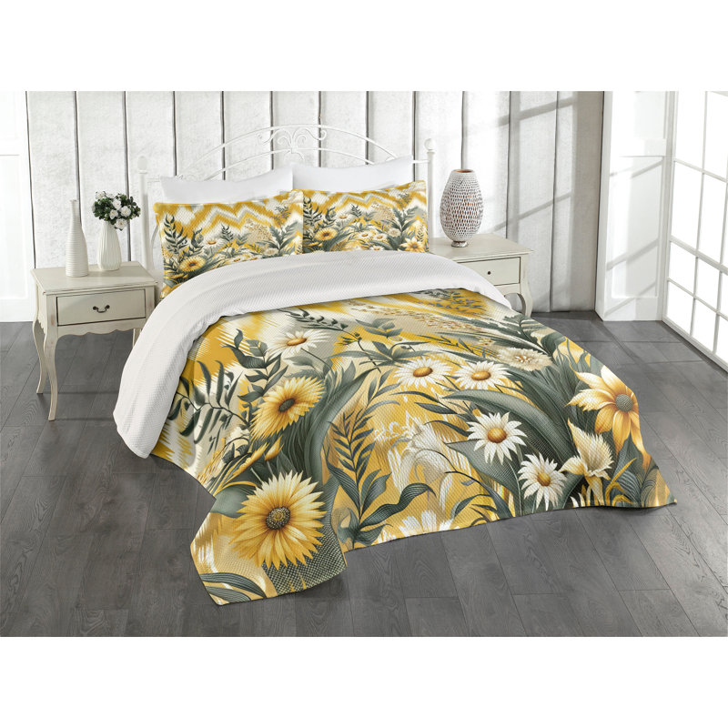 Polyester Floral Coverlet, King Coverlet + 2 Standard Shams