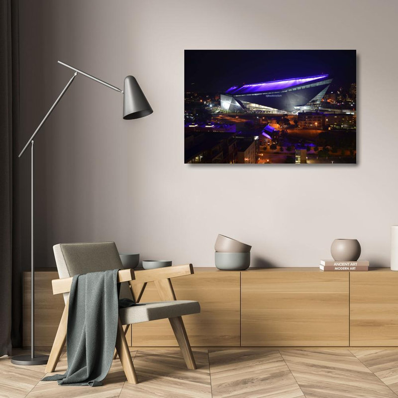 U.S. Bank Stadium, H 16 po x l 24 po