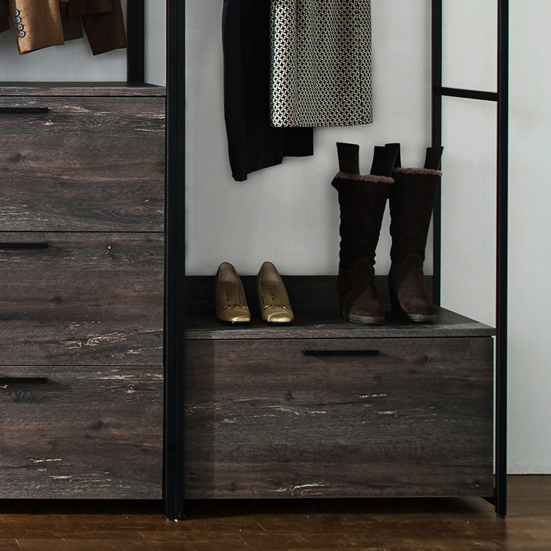 Garde-robe à structure métallique: Chaleur et eau, Scratch - Rangement modulaire adaptable pour votre style de vie