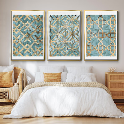 Gilded Geometrics I - Ensemble de 3 reproductions encadrées sur toile