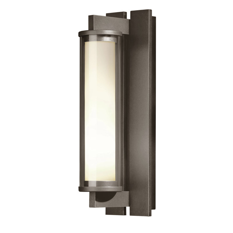 Plafonnier encastré d'extérieur Fuse 1, Fumée noire côtière, H 17 po x l 4,6 po x P 6,4 po
