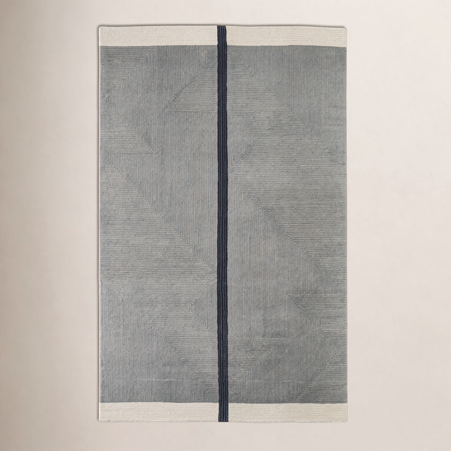 Nio Handmade Gray/Black/Ivory Rug, Rectangle 2' x 3'