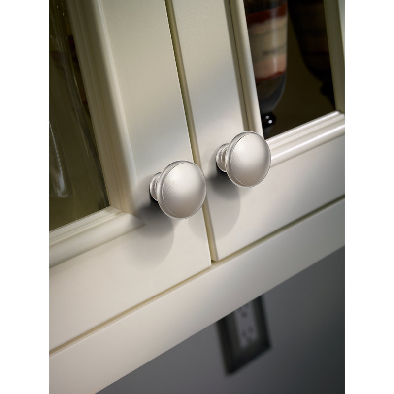 1 1/4" Diameter Round Knob Multipack, Satin Nickel
