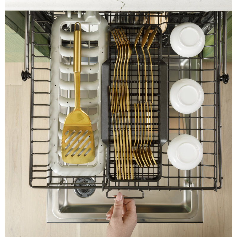 Café Customfit Energy Star Stainless Interior Smart 39 dBA Dishwasher