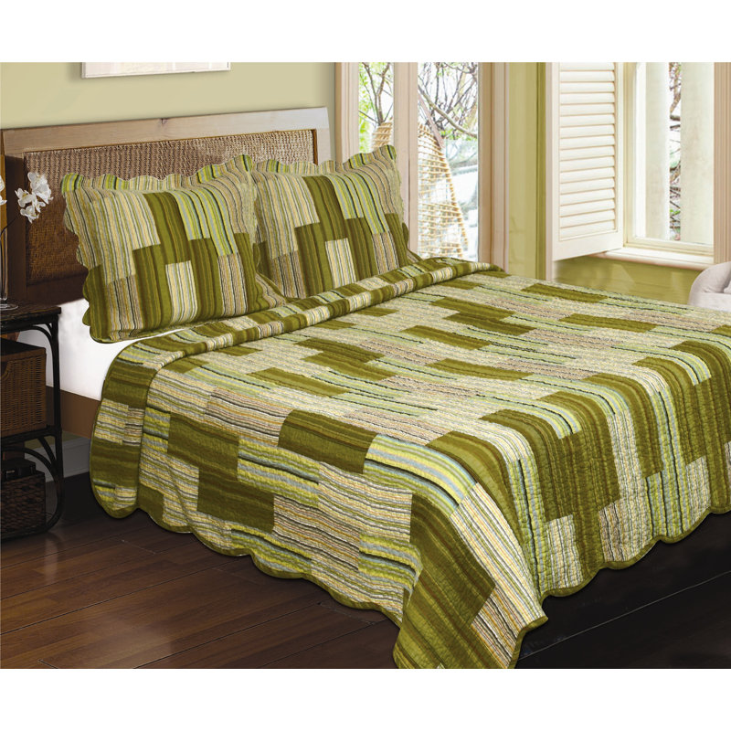 Quilted Throw Blanket